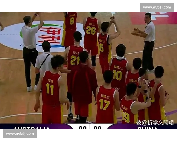 激烈对决终场哨响揭晓比赛最终比分变化与精彩瞬间 激烈对决终场哨响揭晓比赛最终比分变化与精彩瞬间